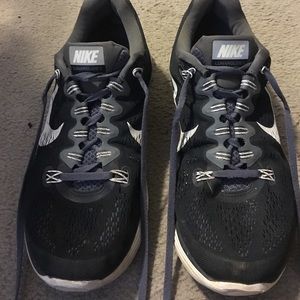 NIKE LunarGlide 5
