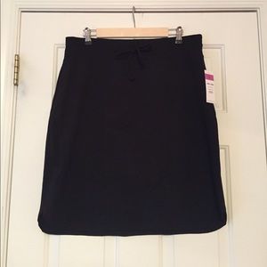 NWT Agnes & Dora Live In Skirt