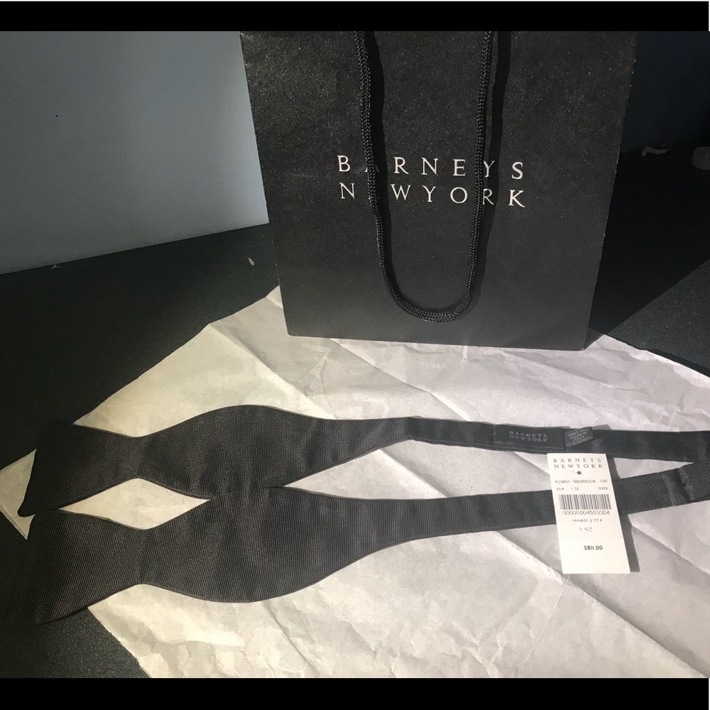 Barney’s New York Black silk bow tie