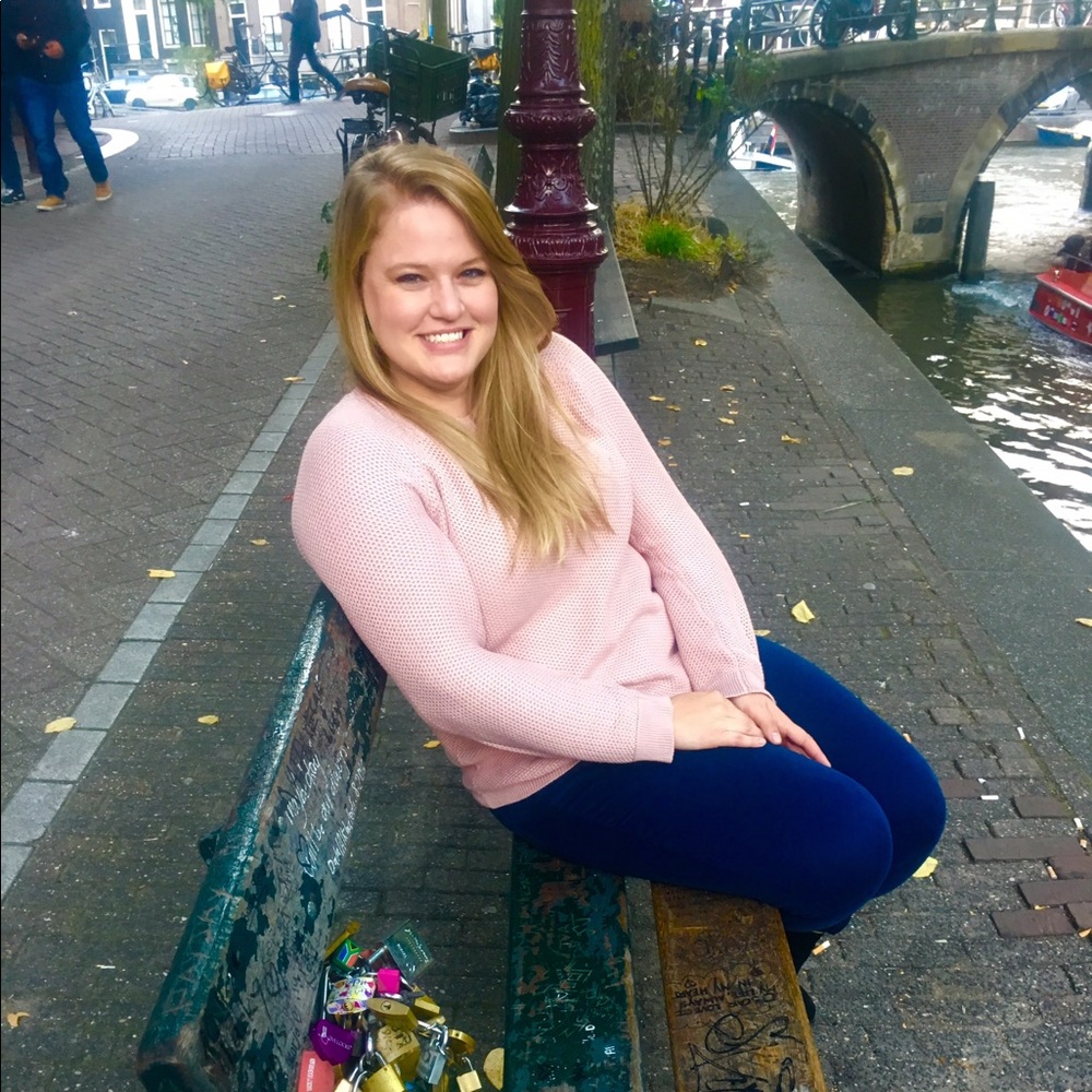 Meet your Posher, Rebecca