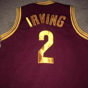 Kyrie Irving Jersey Youth M