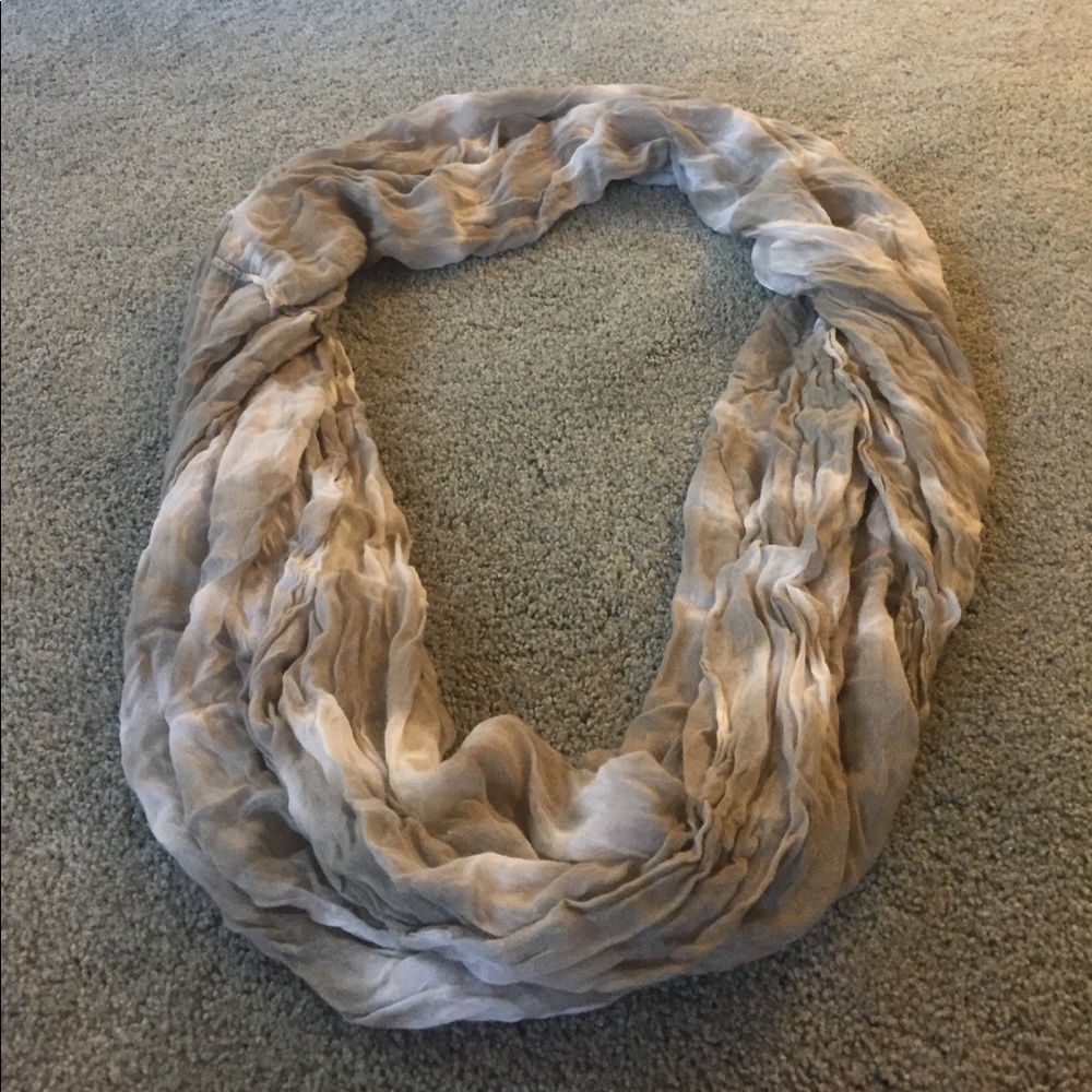 infinity scarf