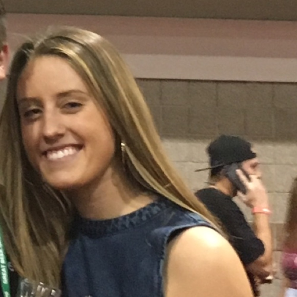 Meet your Posher, Liz