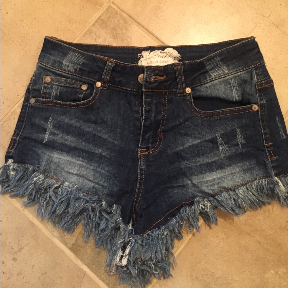 Altar'd State Frayed Denim Shorts (size 1)