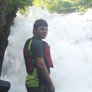 Meet your Posher, Mandy