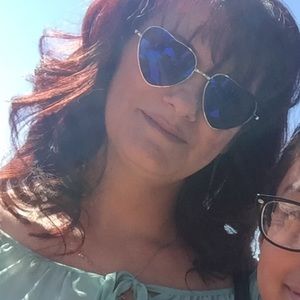 Meet your Posher, Erika