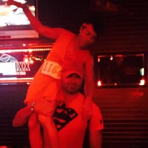 Meet your Posher, Tod