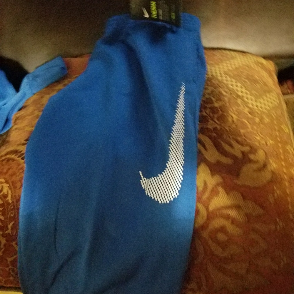 nike pants