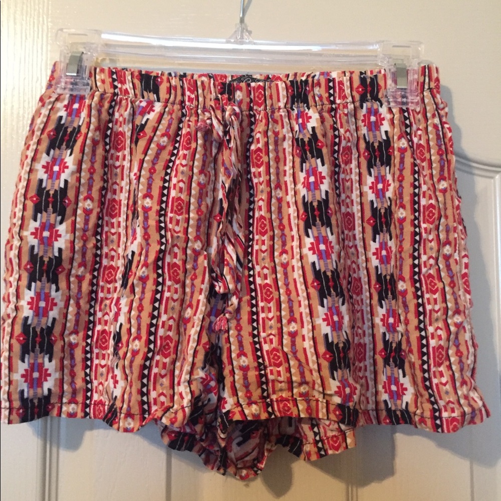 Cotton aztec shorts