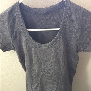 Lululemon Swiftly tech