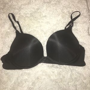 Victoria Secret Black Bombshell Bra