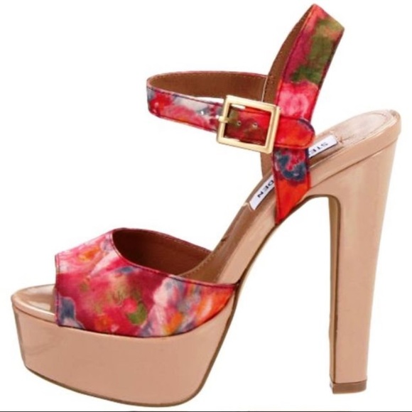 Steve Madden Shoes - Steve Madden Floral Patent Platforms