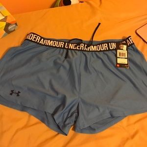 Under Armour Loose Shorts
