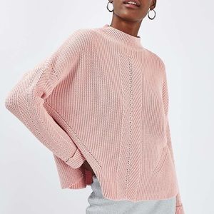 🌻NWOT - Topshop - Boxy Sweater 🌻