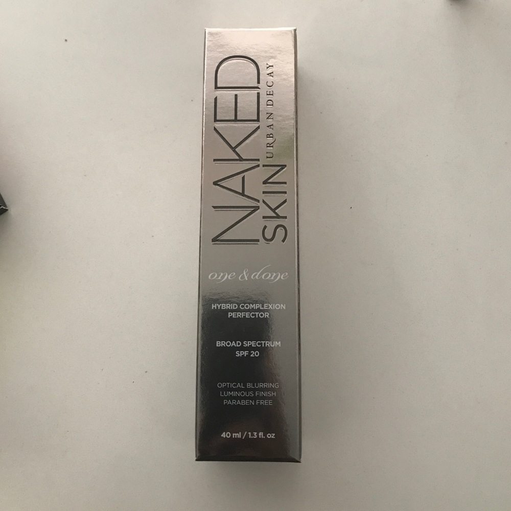 Naked Skin Hybrid complexion perfector -brand new
