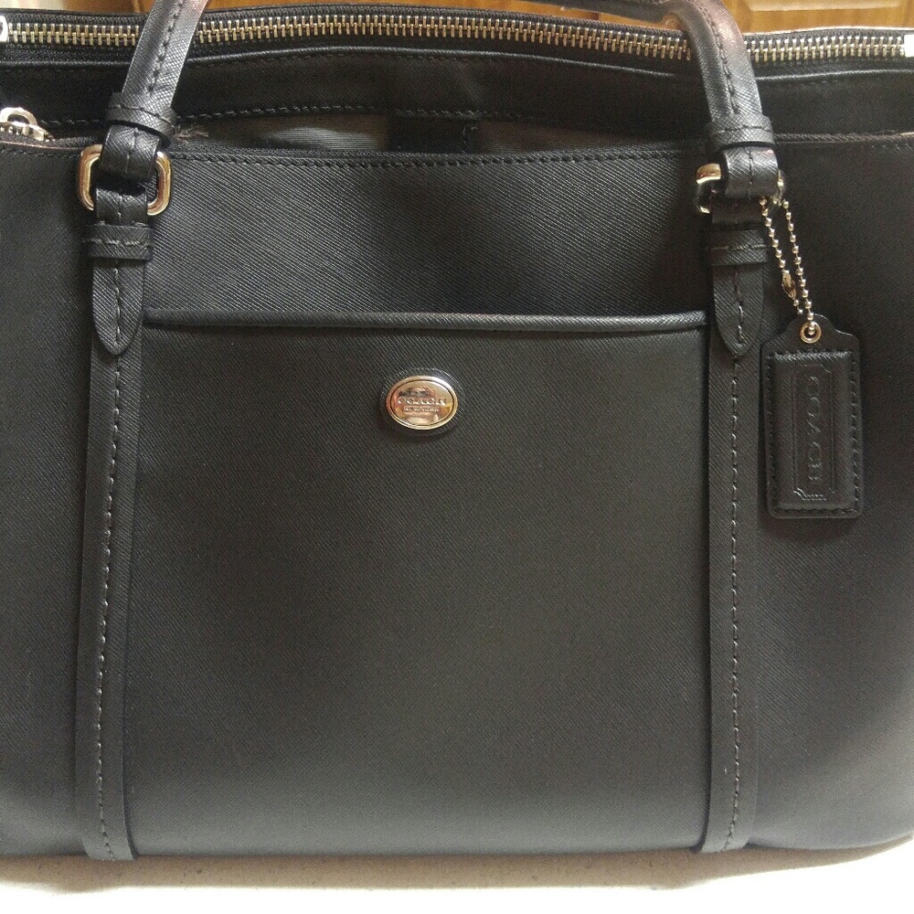 💥Coach Crossgrain Leather Bag!!💼