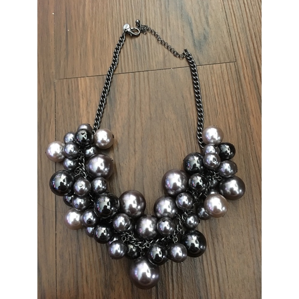 Express necklace