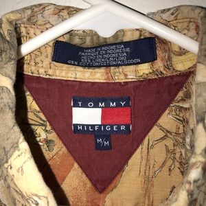 TOMMY HILFIGER BUTTON UP ******NWOT****** ‼️RARE‼️