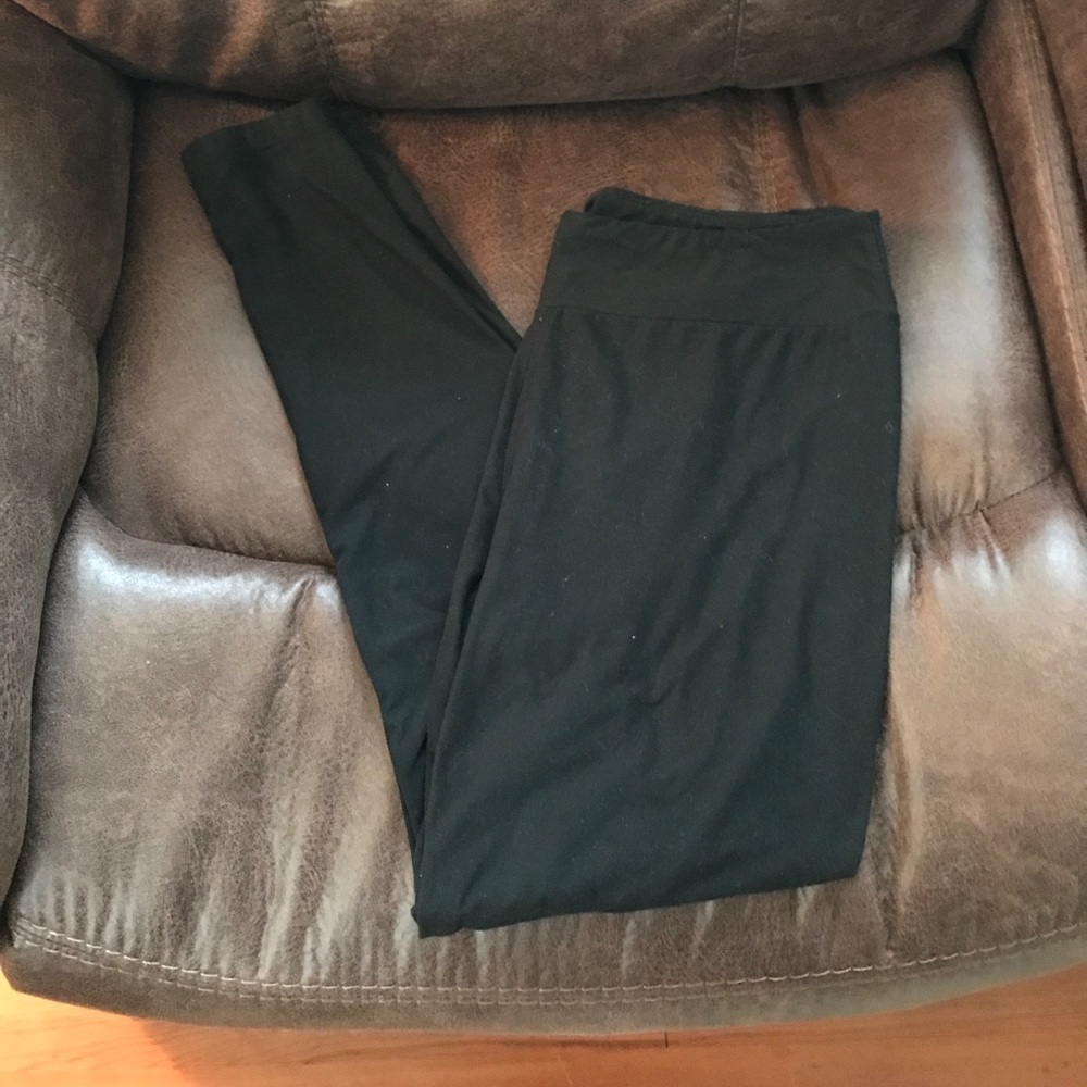 Black LuLaRoe Leggings Tall and Curvy