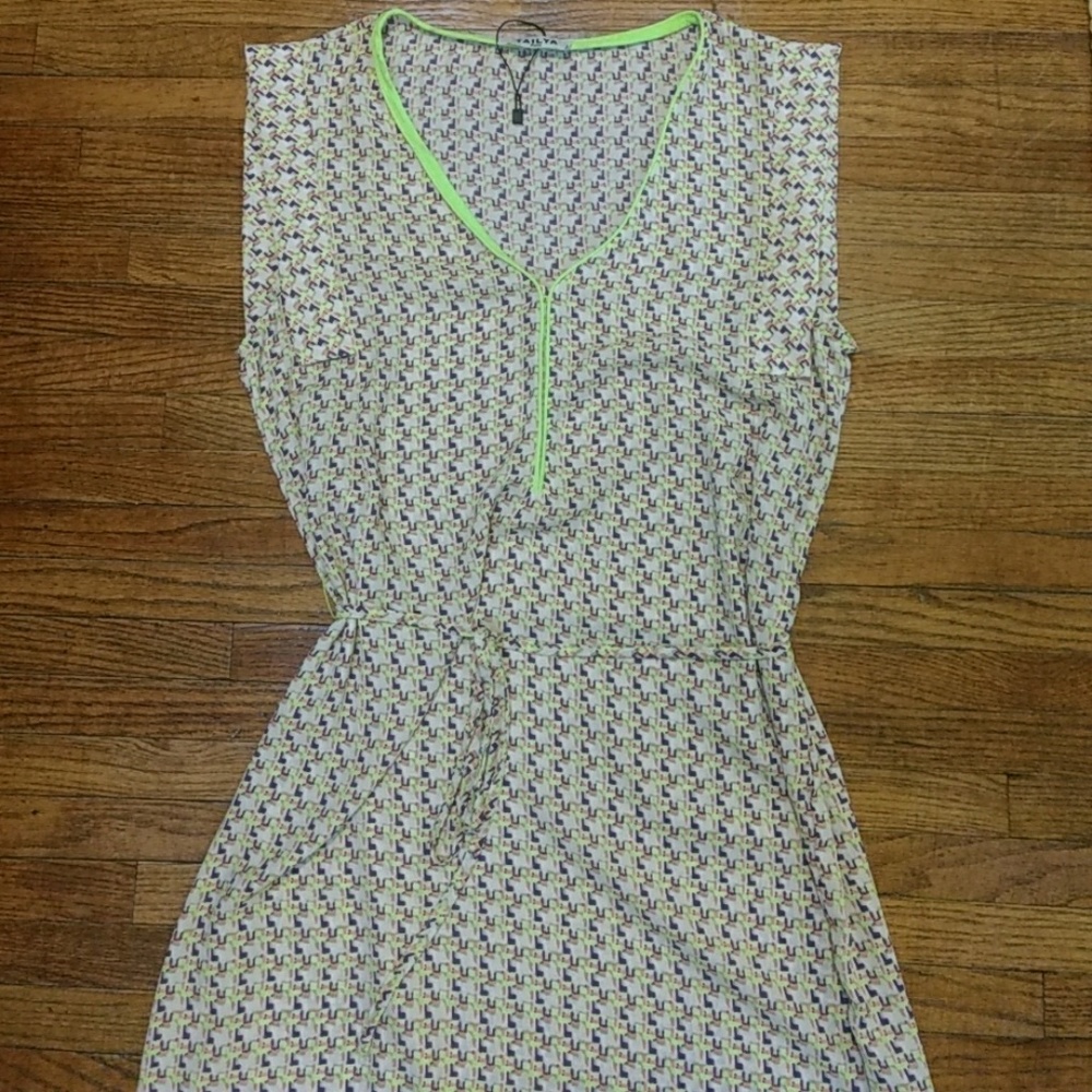 Tailya Paris dress. - Picture 1 of 3