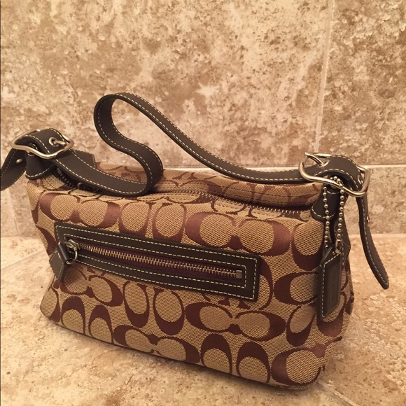 Open to ANY Offer! Authentic COACH hand bag. - Picture 2 of 6