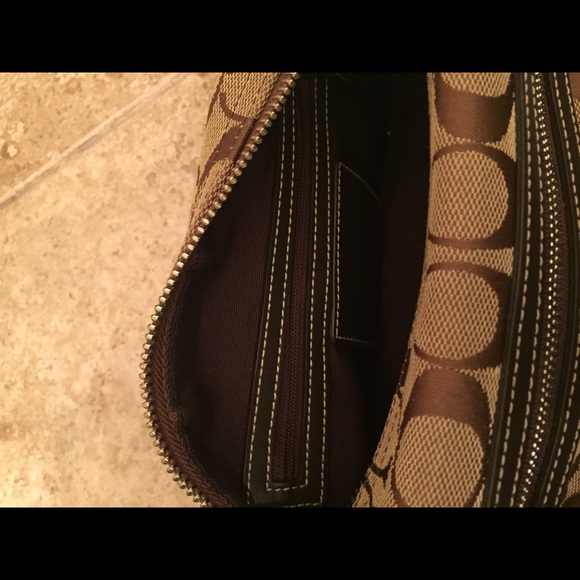 Open to ANY Offer! Authentic COACH hand bag. - Picture 6 of 6