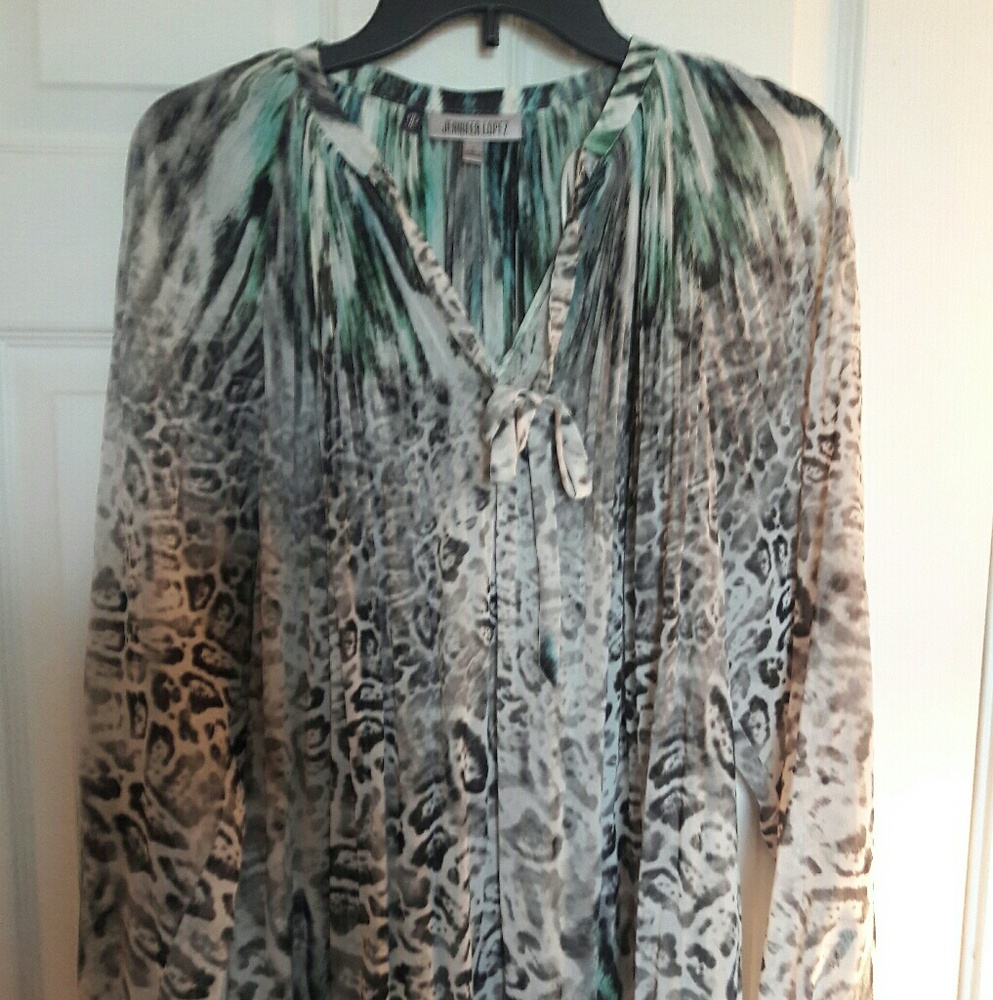 Jennifer Lopez Shirt