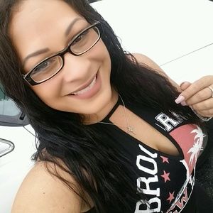 Meet your Posher, Priscilla