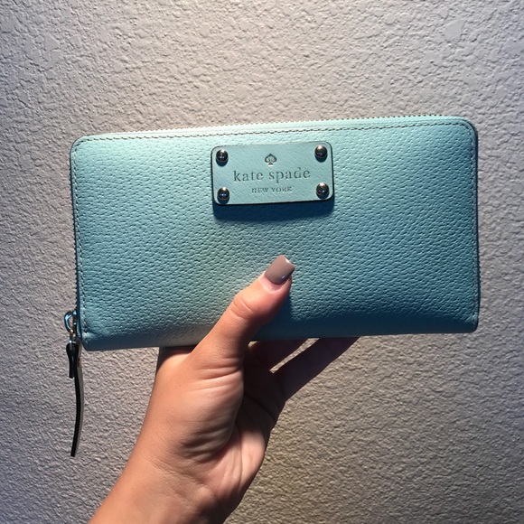 kate spade Handbags - Kate Spade Zip Around Plate Long Wallet (Mint)