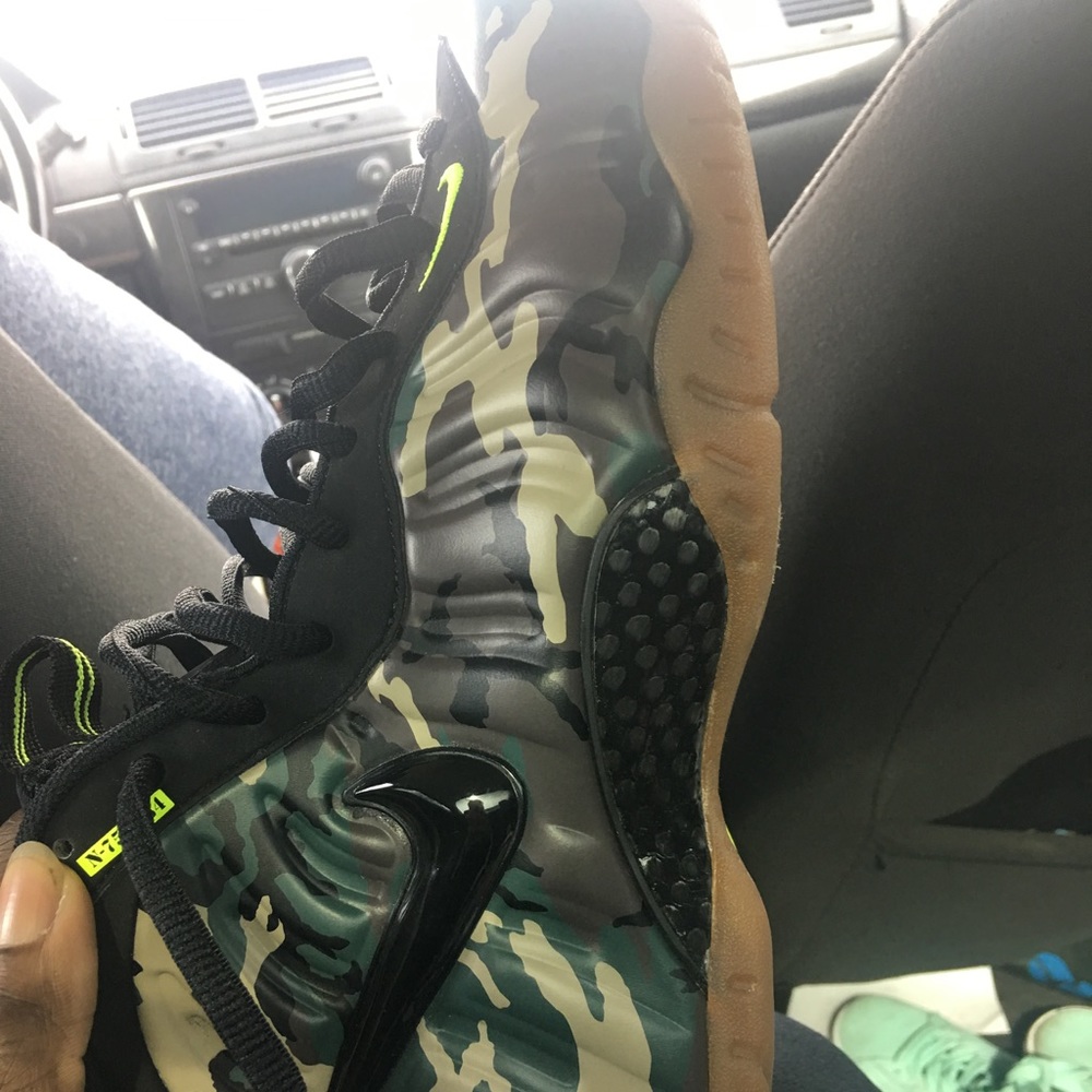 Camo foamposite. Size 9.5
