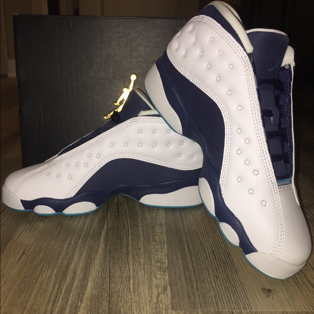 Brand New Air Jordan 13 Retro Low BG Size 4.5 Y