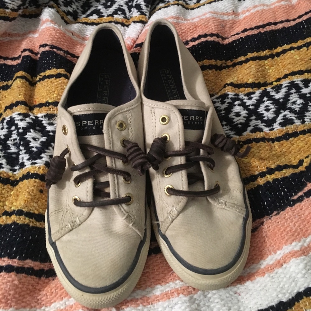 Women's 6 1/2 Sperry