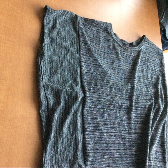 Lane Bryant Short Sleeve Grey Sweater - Picture 6 of 7