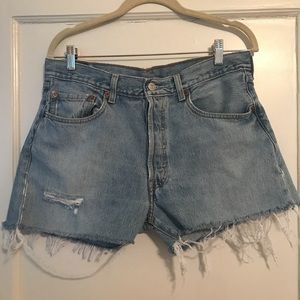 Vintage Levi's 501 cutoff short 💥💥💥 SALE