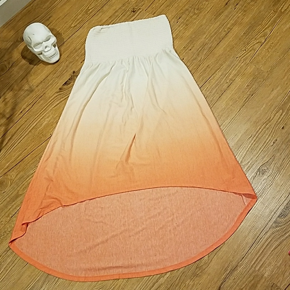 Strapless dress