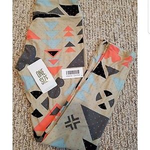 Lularoe disney leggings OS