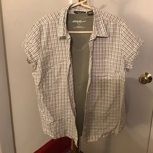 Eddie Bauer cap sleeve button down w/ V-neck shirt