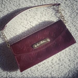 Auth. LV Clutch
