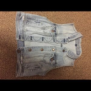 American Eagle Distressed Denim Vest