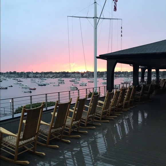 Meet your Posher, Jillian - Picture 1 of 1