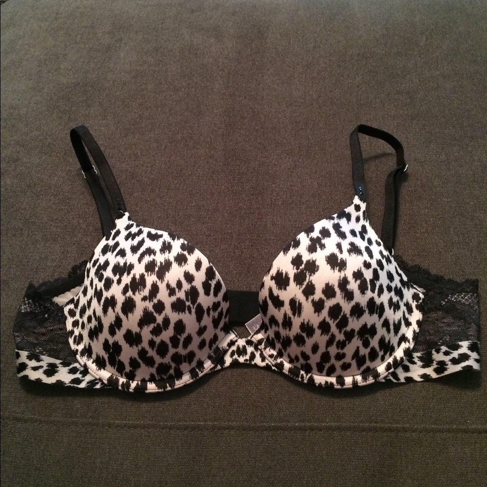 Victoria Secret cheetah Print Bio Fit push up bra