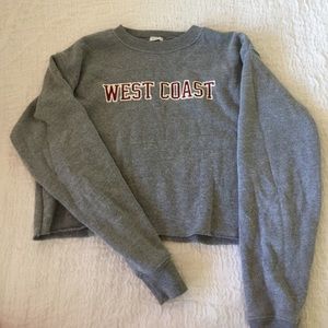 Brandy Melville pullover