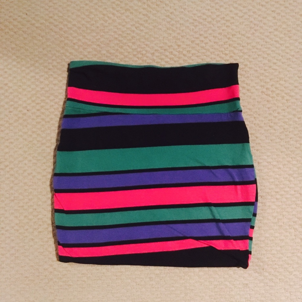 TRICOLOR MINI SKIRT