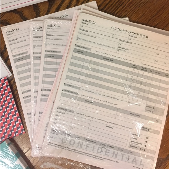 HUGE Lot of Stella & Dot Stylist supplies pads - Picture 2 of 8