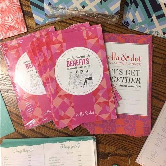 HUGE Lot of Stella & Dot Stylist supplies pads - Picture 5 of 8