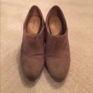 Merona booties size 7