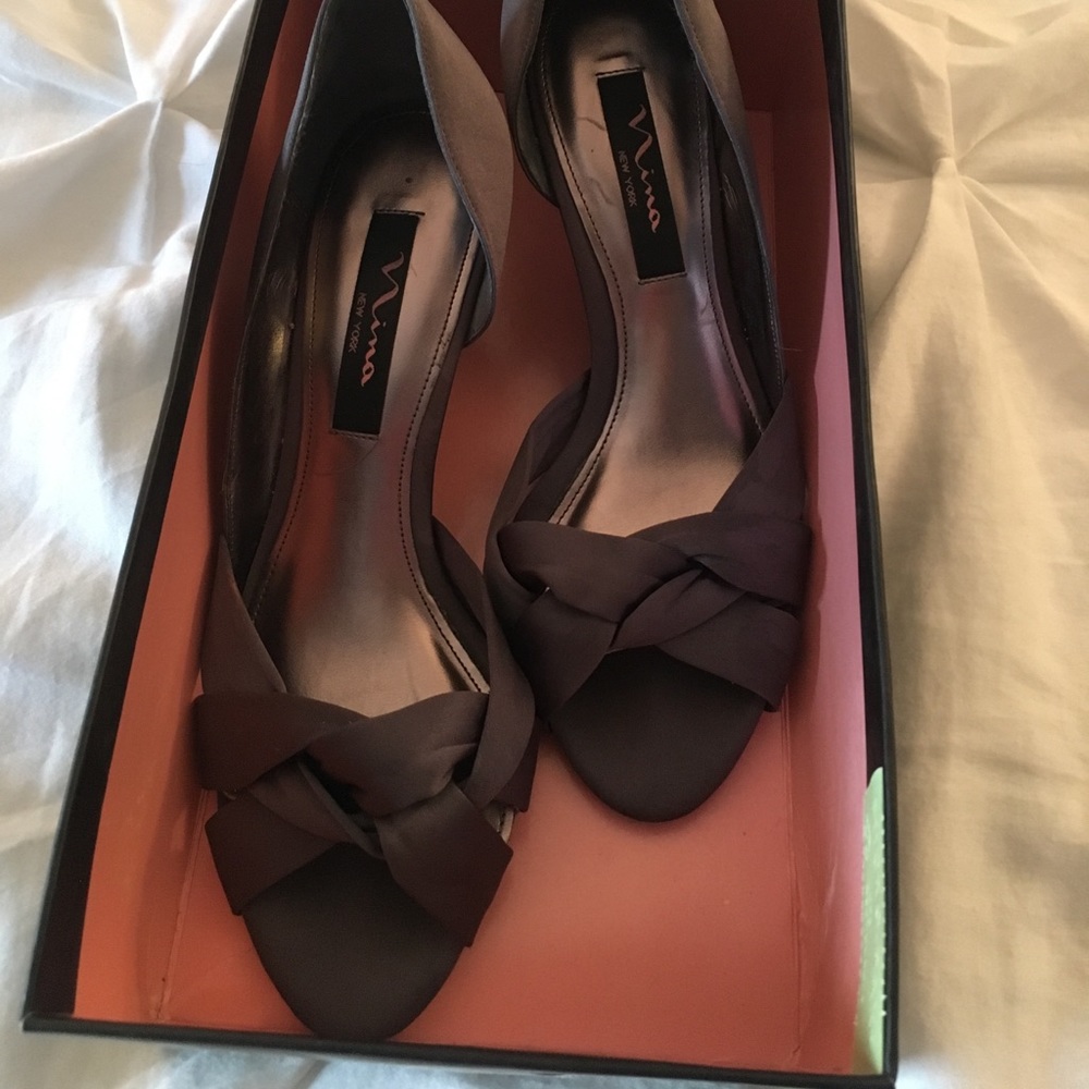 Nina heel size 7