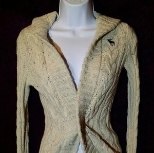 SOLD Abercrombie Oatmeal color Cable Knit Hoodie