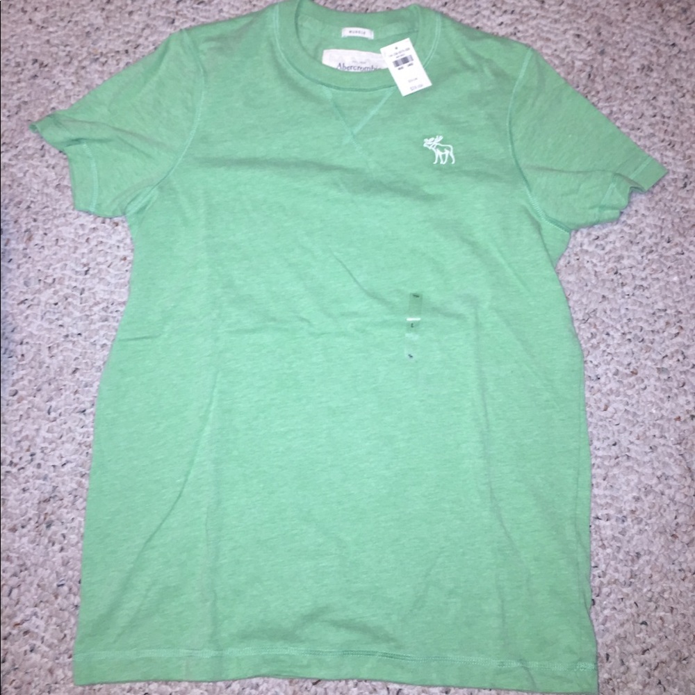 Men's t shirt