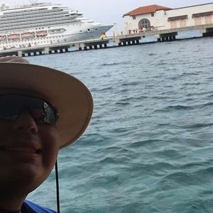 Meet your Posher, Macario